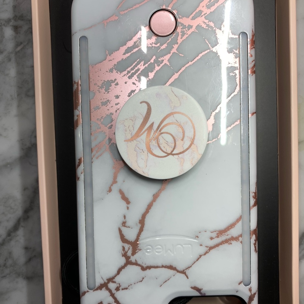 Lumee For Iphone 7plus In Great Condition. - image 1
